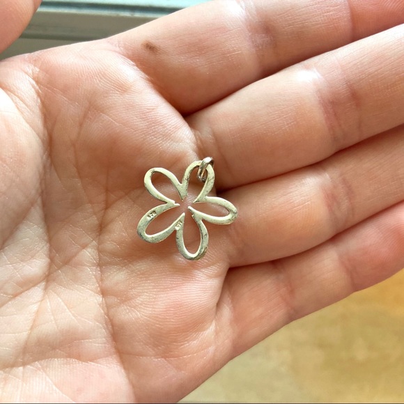 ❌SOLD❌Sterling Silver Owl Flower Necklace Charms - Picture 3 of 3